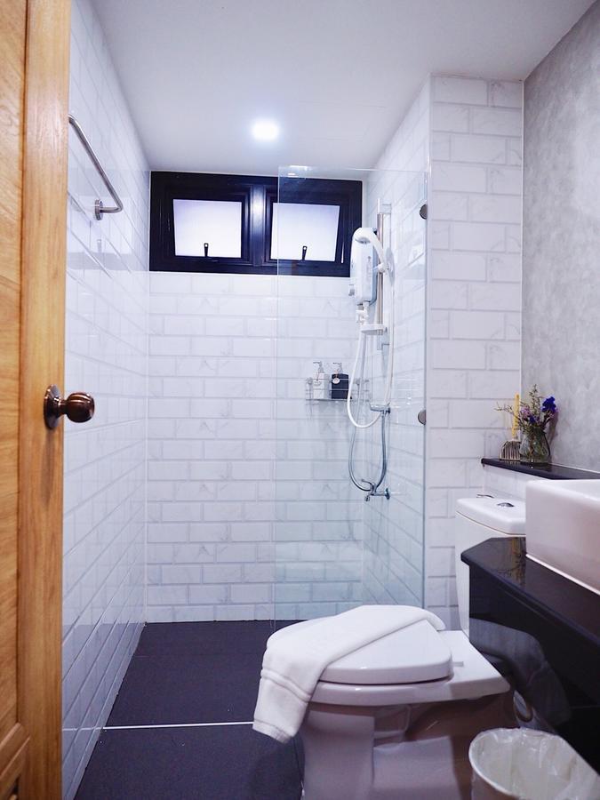 Luck Esan Loft Otel Ubon Ratchathani Dış mekan fotoğraf