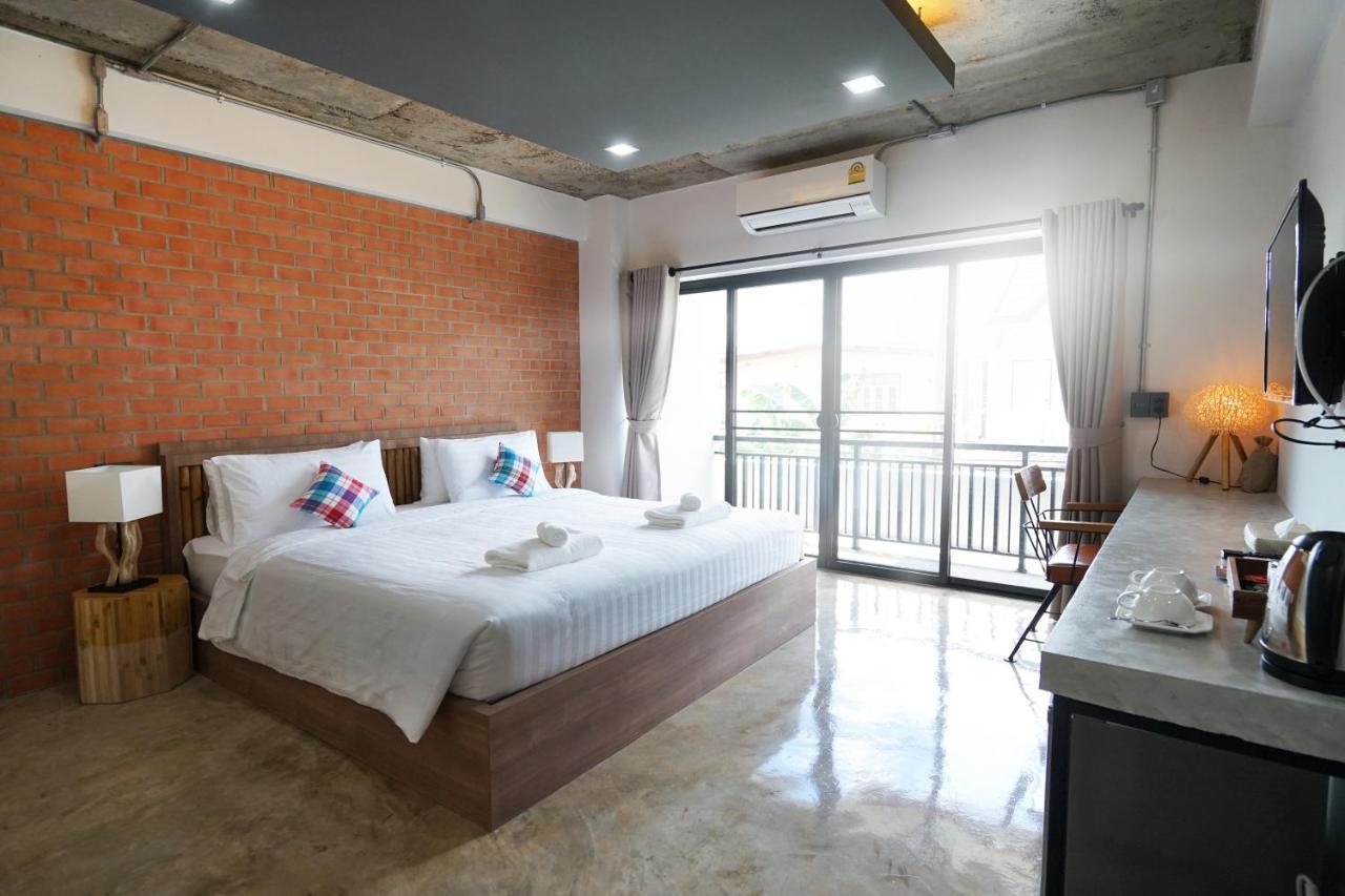 Luck Esan Loft Otel Ubon Ratchathani Dış mekan fotoğraf