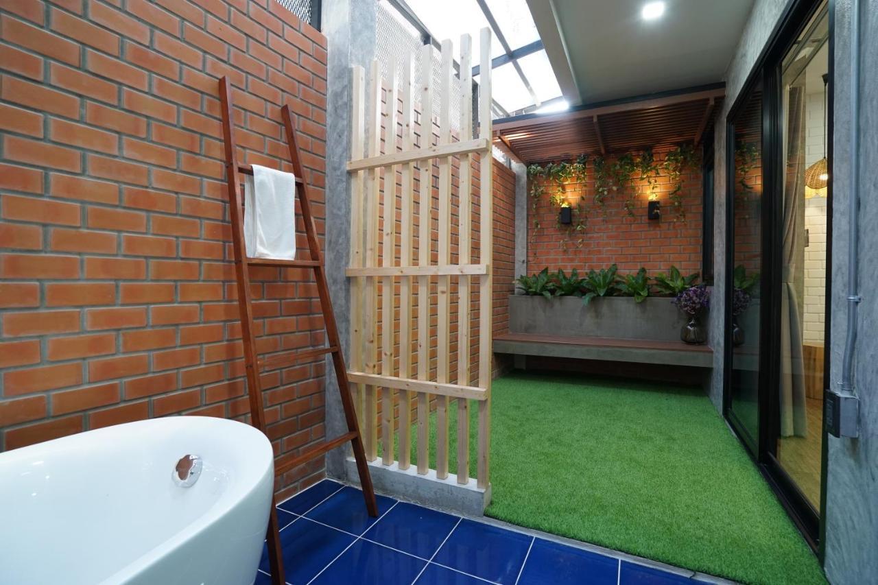 Luck Esan Loft Otel Ubon Ratchathani Dış mekan fotoğraf